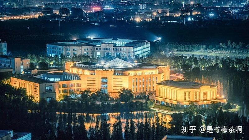 电子元件定制：揭秘定制生产厂家的核心考量**